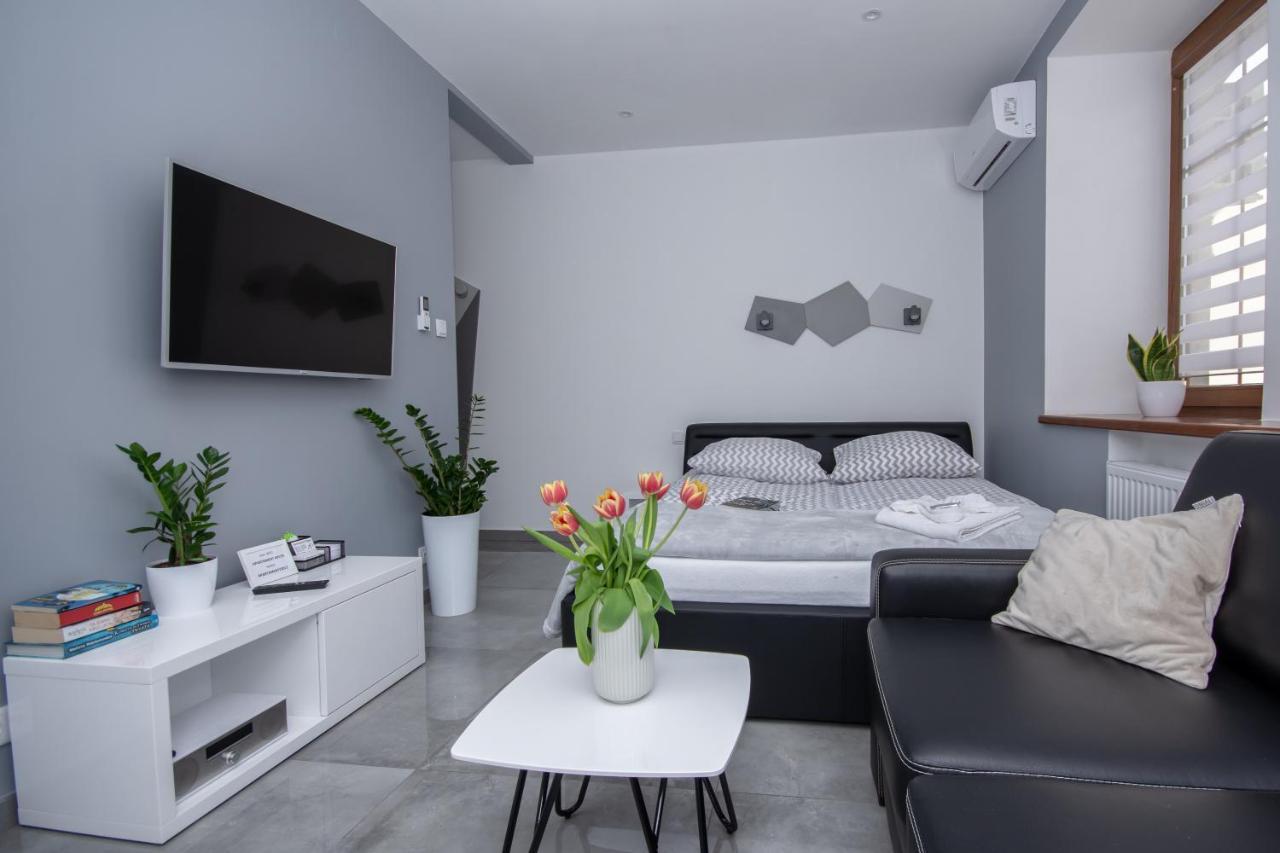 Apartamenty Ap 12 琴斯托霍瓦 外观 照片